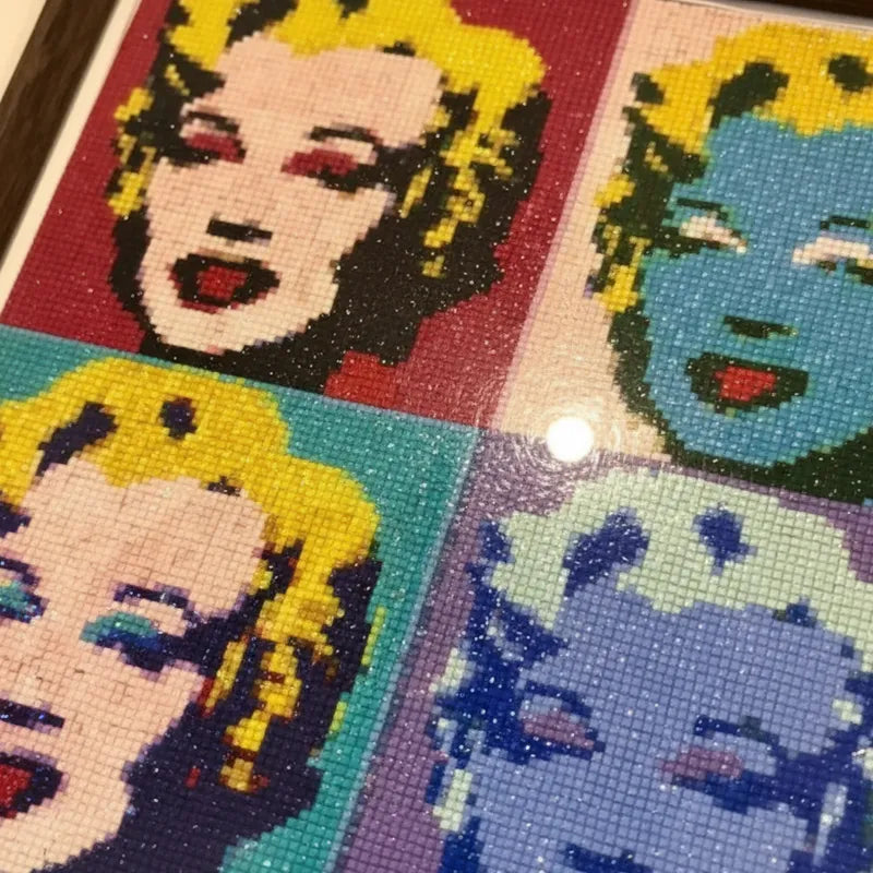 Pintura con Diamantes Marilyn 30X30